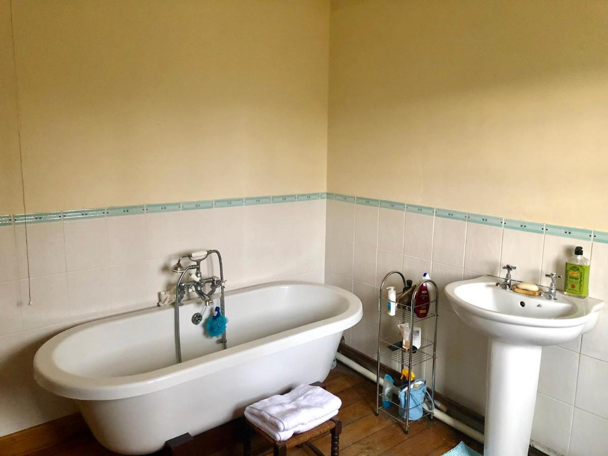 Apartmán Cilffriw Farm Neath Exteriér fotografie